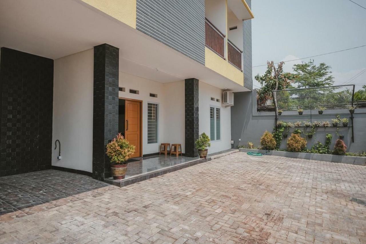Reddoorz Syariah Near Pahoman Stadium Lampung باندار لامبونغ المظهر الخارجي الصورة